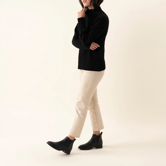EUC Nisolo Eva Everyday Chelsea Boot | Size 8